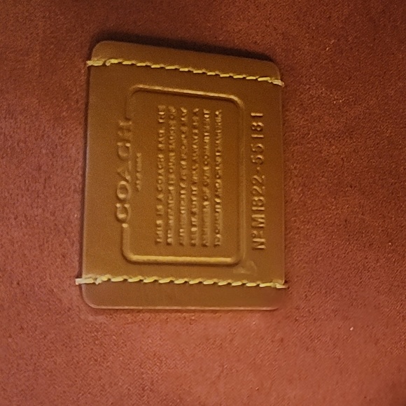 Coach tote - Picture 2 of 2